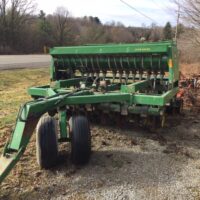 John Deere 750 No-till Drill. 10 Foot. Grass Seed.