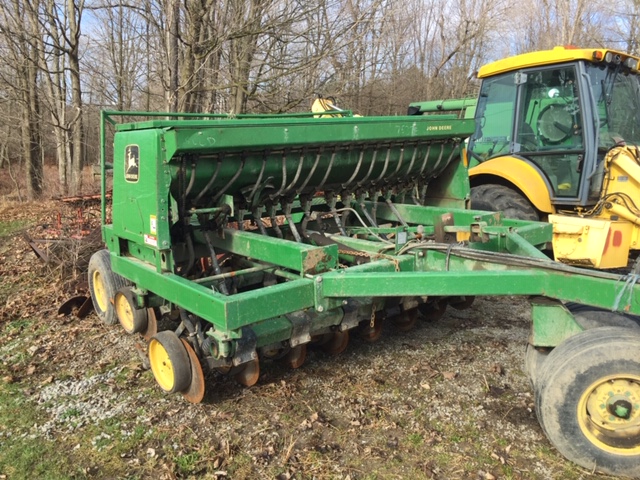 John Deere 750 No-till Drill. 10 Foot. Grass Seed. - Image 3